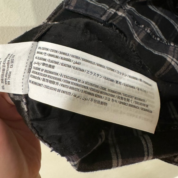 Hollister | high rise plaid pants - Picture 3 of 5